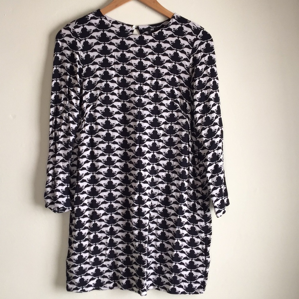 H&M - Black & White cat print shift dress